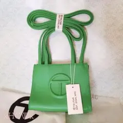 ⭐︎新品⭐︎TELFAR ショルダーバッグ　グリーンスクリーン