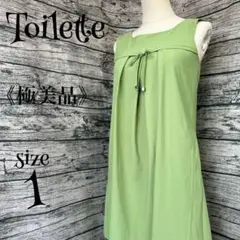《極美品》トワレ ワンピース　ノースリーブ　ストレッチ　胸元タック　リボン付き