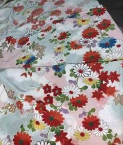 着物ハギレ約30×128 薄水色薄ピンクカラフル花柄　大正ロマンレトロ金彩