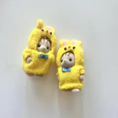 シルバニアファミリー 35周年記念　着ぐるみ　しまねこ赤ちゃん　2体