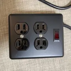 カインズ　スチール電源タップ