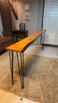 無垢材カウンターテーブルor棚