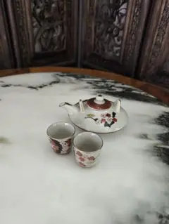 Item thumbnail for item 804f1611-ab14-40f7-8661-e75970f36157