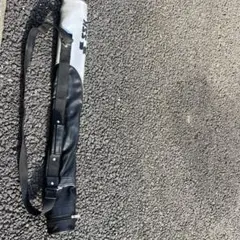 バットケース 黒と白 合成皮革製