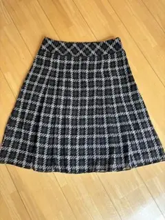 ボックスプリーツスカート UNTITLEDブラックホワイトチェック