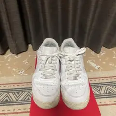 Nike Air Force 1 ホワイト/