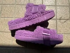 UGG ボアサンダル　US8（25.0㎝）