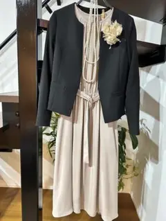 Item thumbnail for item 323708f4-b156-4692-bb48-fcd2e089b074