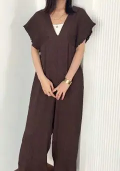 新品★シャーリングVネックサロペット　ブラウンM