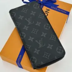 Item thumbnail for item c9142b9a-4d38-4568-b127-89c9aaca6f63