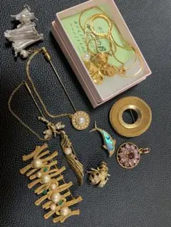 24Kネックレスとその他アクセサリー