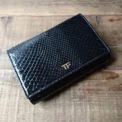 新作 トムフォード パテント エナメル パイソン 財布