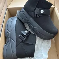 Item thumbnail for item d6483833-0191-48b6-999d-e7dfc1f30f6b