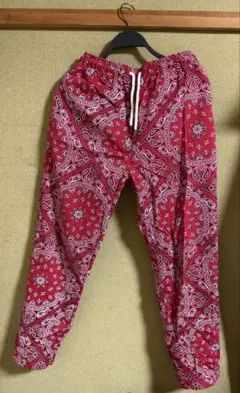 ジギーズショップバンダナ柄 レッド ジョガーパンツ Mサイズ