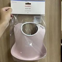 babybjorn エプロン　ベビーピンク