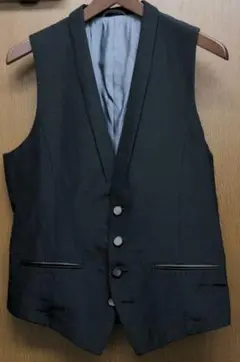 プラチナコムサ　platinum COMME CA 黒 ベスト M