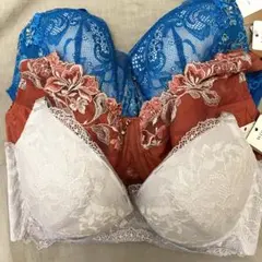 Item thumbnail for item 970fbb68-12c8-4574-ad47-6c1cdd9109df