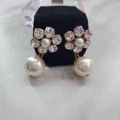 ピアス