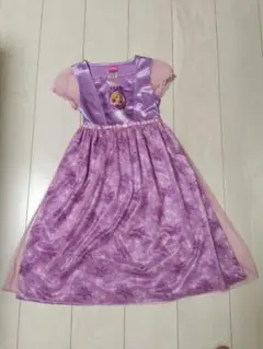 Disney プリンセス ワンピース 紫 100%ポリエステル