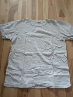 フィルメランジェ　グレーTシャツ