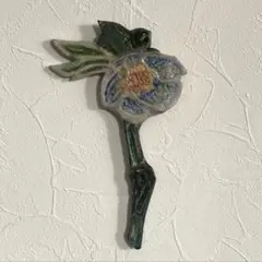 陶器のお飾り　作家　一点もの　陶芸　ボタニカル　花　壁飾り