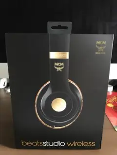 MCM × beats エムシーエム ビーツ ヘッドホンケース マルチポーチ 共通のDNAをもつ「MCM」と「Beats by Dr. Dre」の限定コラボ