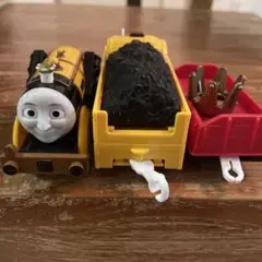 トーマスプラレールのスティブンと貨車セット