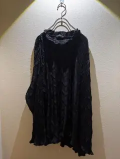 プリーツシャツ　ブラウス　ブラック
