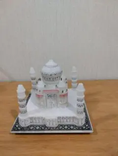 Item thumbnail for item 918eb62d-abd7-4564-a3a6-fc981ff889d2