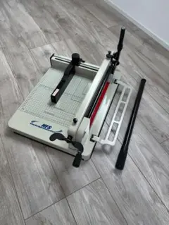 Item thumbnail for item c63677a5-540b-4e97-a163-d257efd42c08