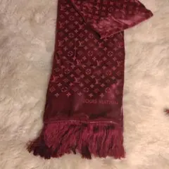 ルイ・ヴィトンのワインのマフラー