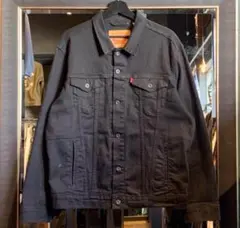 LEVI'S black denim jacket