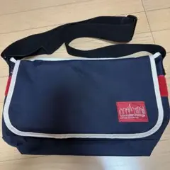 Item thumbnail for item 3d8dac5c-9fb3-475c-b336-a14433744685