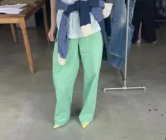 t_a ミントグリーンスラックス