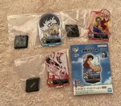ワンピース一番くじ　フィギュア アクリルスタンド vol.1 ルフィ 3種セット
