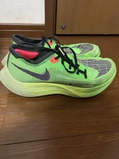 ヴェイパーフライ2 25センチ