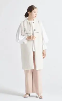 新品 yori ヨリ もこもこ ロング ジレ ボア ホワイト