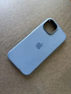 iPhone15 ブルーシリコンケース　アップル