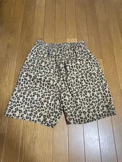 ヒョウ柄ハーフパンツ