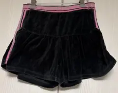 インナープレス　INNER PRESS 黒いフリル付きショートパンツ ウサギ刺繍