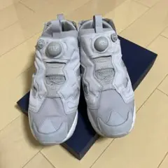 リーボック インスタポンプフューリー DV6988 26㎝　ライトグレー