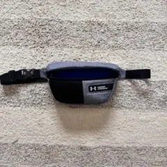 Under Armour ボディバッグ・グレー/ブラック
