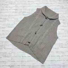 Item thumbnail for item 3b179451-c7e3-4d4a-a719-ecd6a6379f4c
