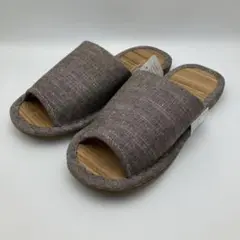 Item thumbnail for item cb664552-9a73-46b9-92d0-0ed6d36cc04e