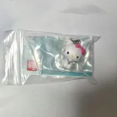サンリオ めじるしアクセサリー チャーミーキティ ②