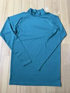 アンダーシャツ　長袖　Lサイズ　緑色