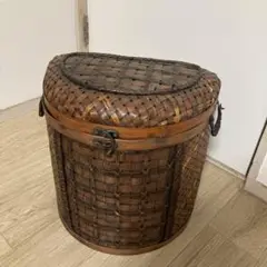 Item thumbnail for item b9c40573-1109-4a3b-893d-fb81767e6c5f