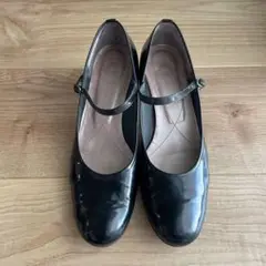 うさぎや　エナメルパンプス ピンヒール 23.5㎝