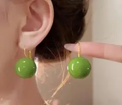 マカロンピアス フープピアス パステルシェード レトロかわいい グリーン２個
