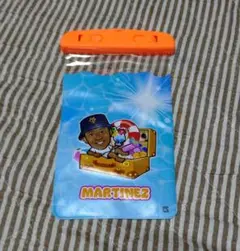 マルティネス　ガチャ　スーパーレア　防水スマホケース　ジャイアンツ